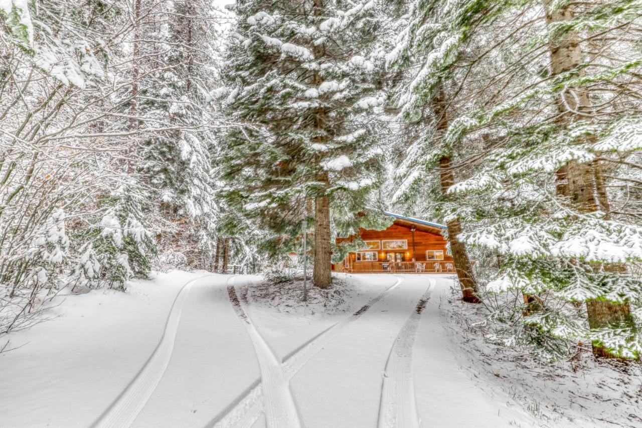 Elk Tracks Lodge Pine Glen Exteriör bild